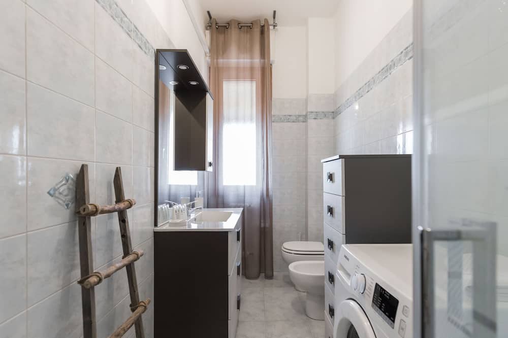 Photo of Bathroom in Piotello