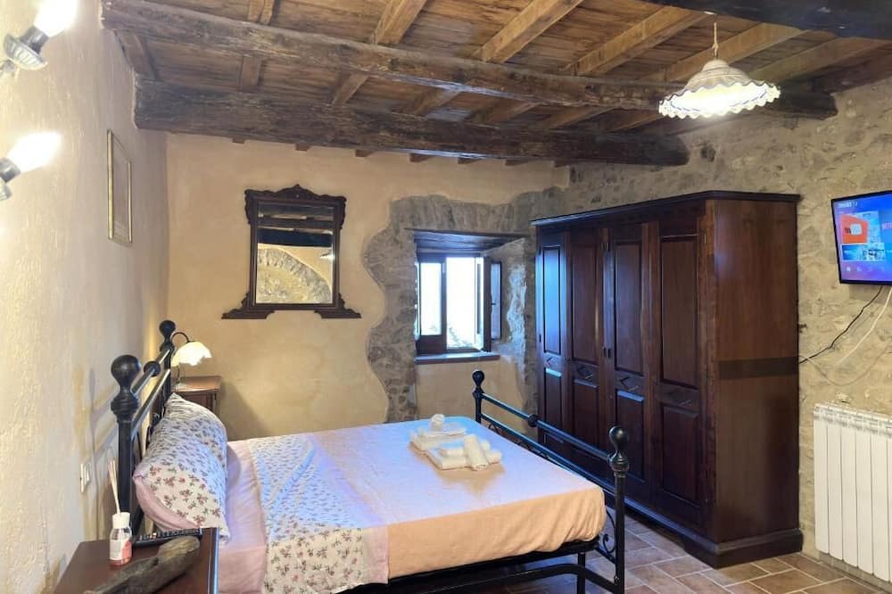 Photo of Bedroom in Artena