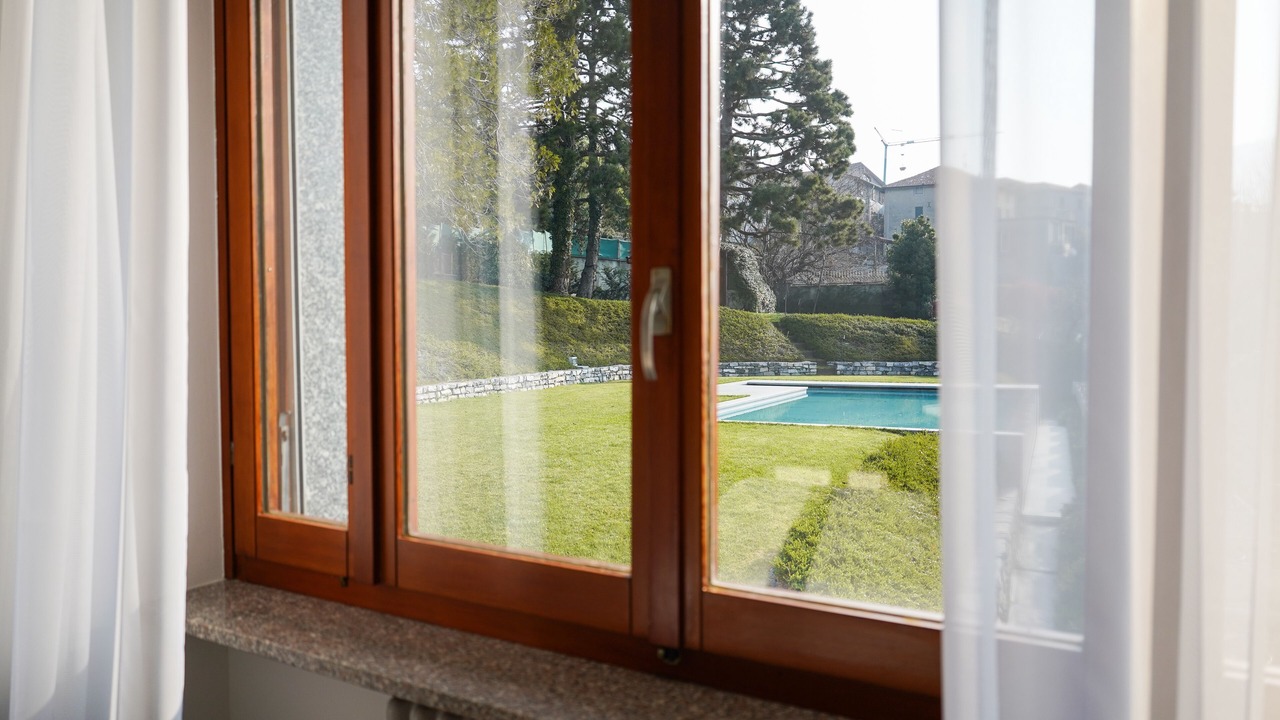 Photo of Bedroom in Cernobbio