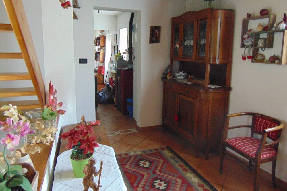 Photo of Others in Issogne