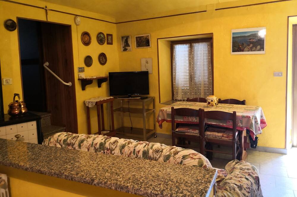 Photo of Livingroom in Susa