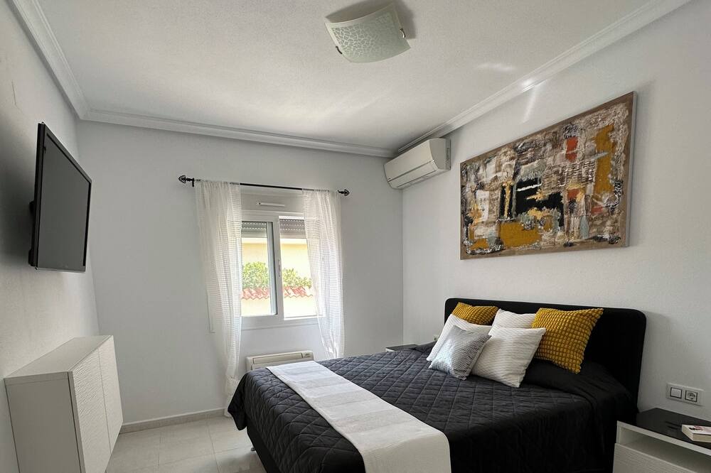 Photo of Bedroom in Quesada