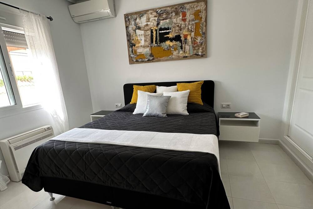 Photo of Bedroom in Quesada