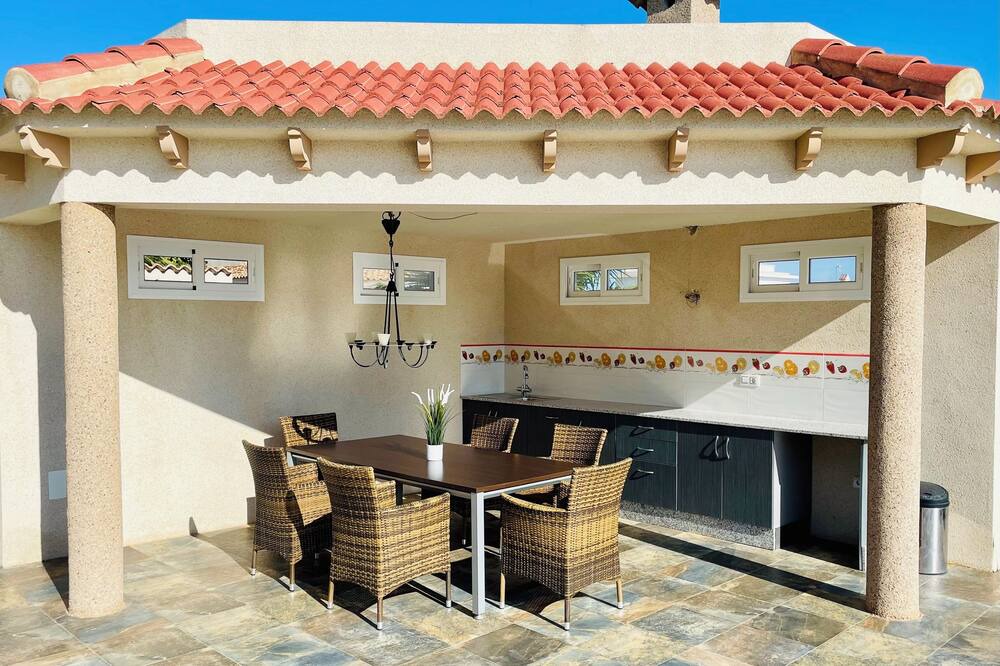 Photo of Outdoor in Quesada