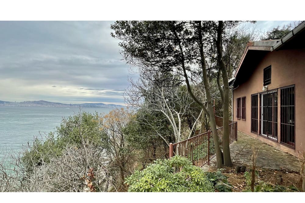 Photo of Outdoor in Adalar