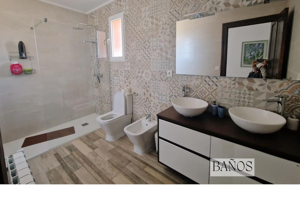 Photo of Bathroom in Villena