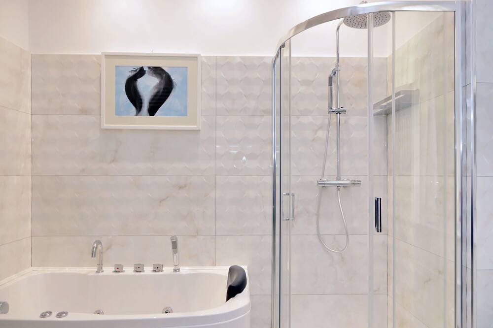 Photo of Bathroom in Rione IV Campo Marzio