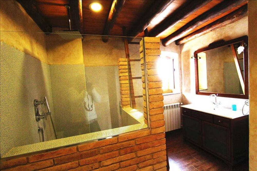 Photo of Bathroom in Llobera
