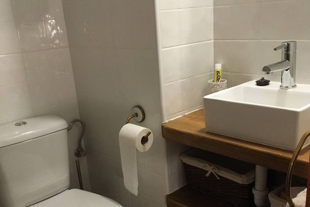 Photo of Bathroom in Ojedo