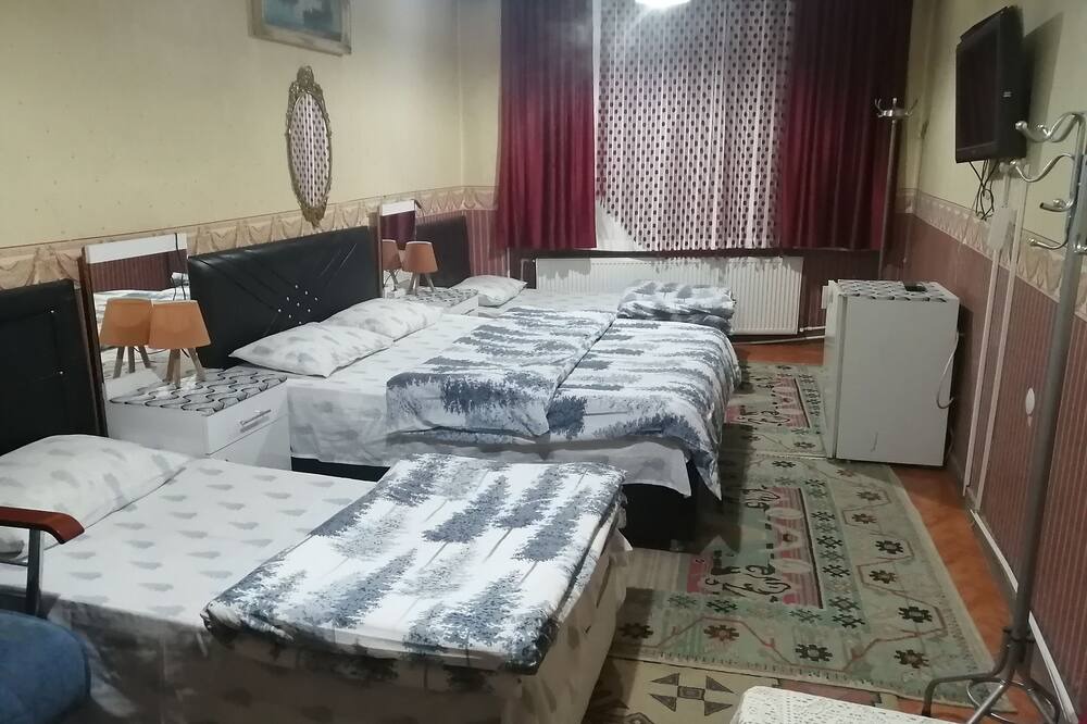 Photo of Bedroom in Bor