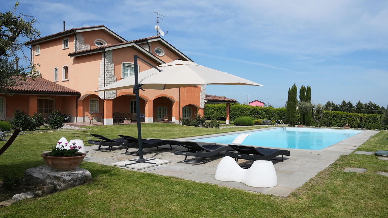Photo of Outdoor in Oratino