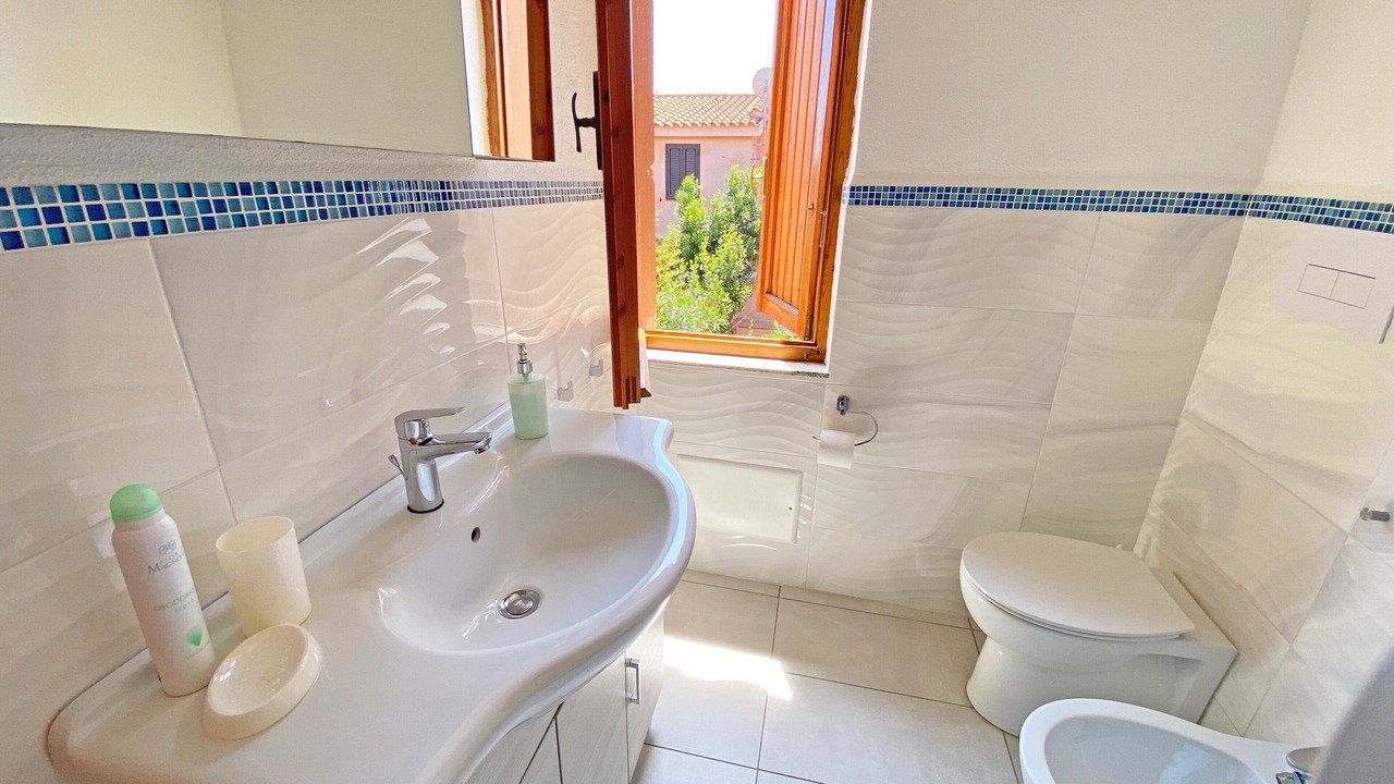 Photo of Bathroom in San Teodoro City Centre