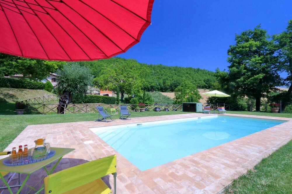 Photo of Outdoor in Serrapetrona