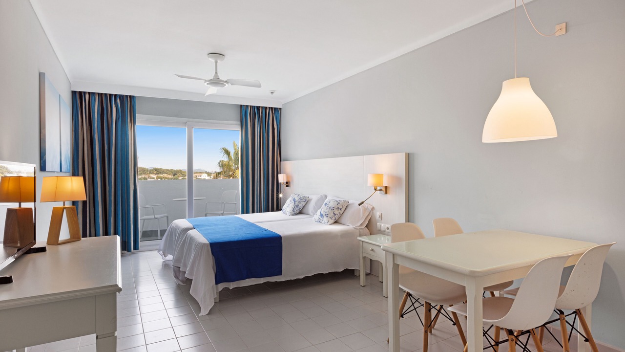Photo of Bedroom in Cala Anguila-Cala Mendia