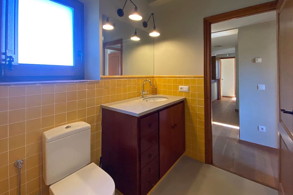 Photo of Bathroom in Vulpellac