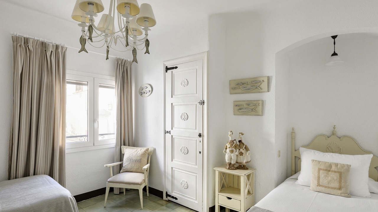 Photo of Bedroom in Llanca