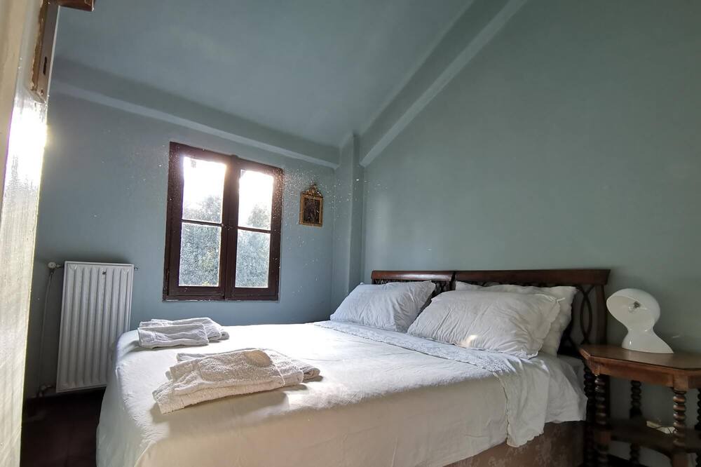 Photo of Bedroom in Erba