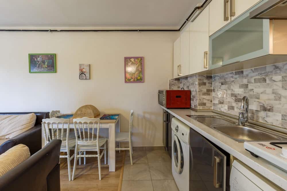 Photo of Kitchen in Aydınlı Mahallesi