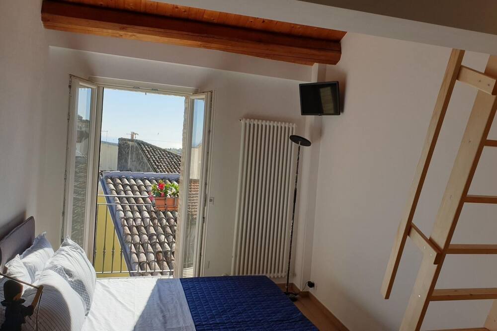 Photo of Bedroom in Recanati Old Town