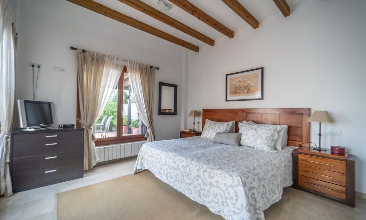 Photo of Bedroom in Santiago y Zaraiche