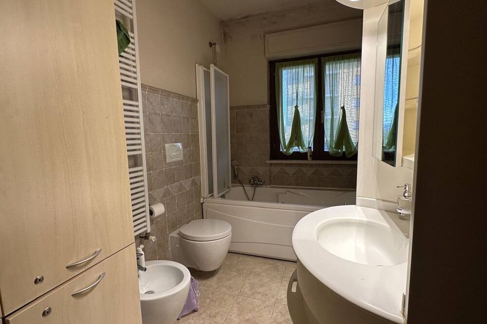Photo of Bathroom in Fratta