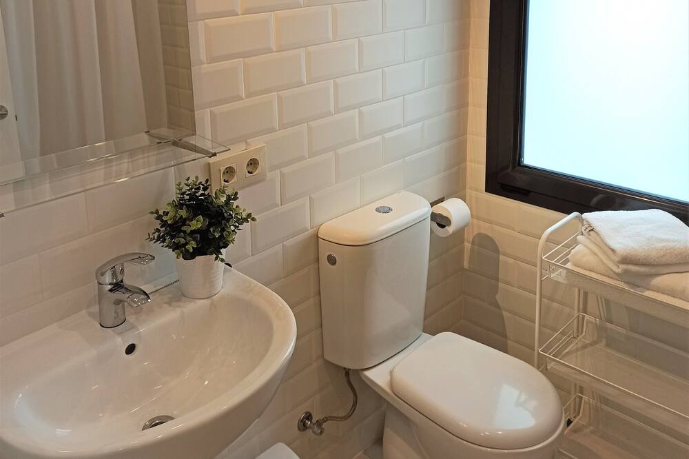 Photo of Bathroom in Torroella de Montgri