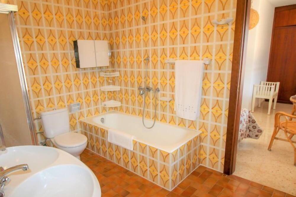 Photo of Bathroom in La Colina