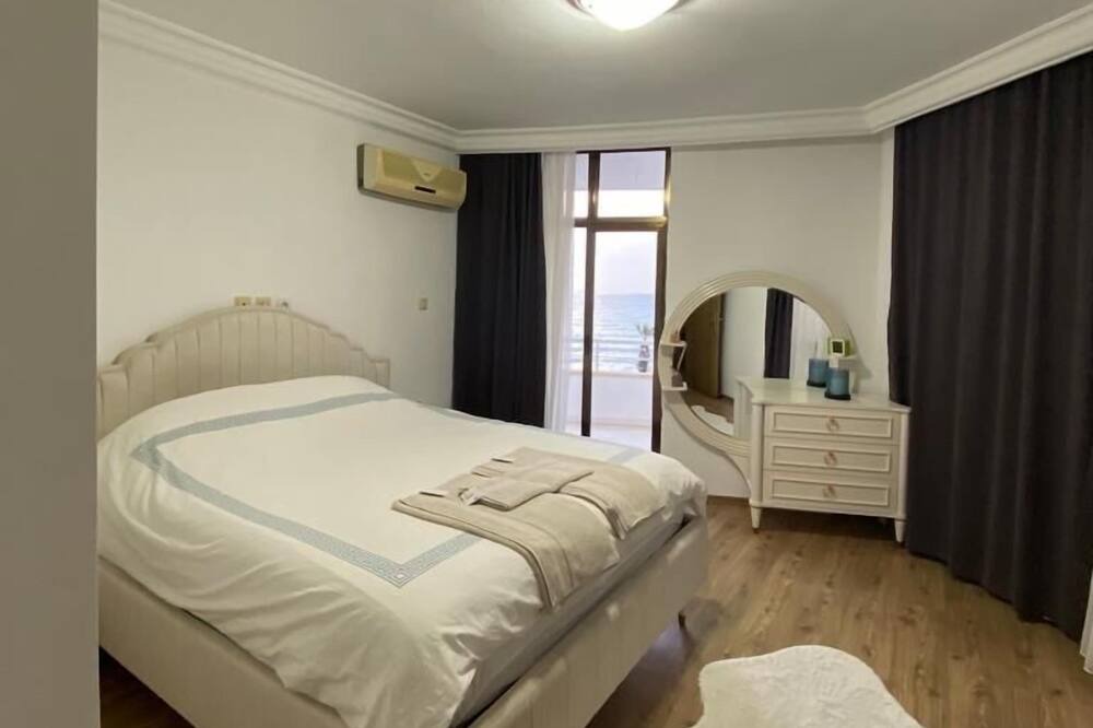 Photo of Bedroom in Mezetli
