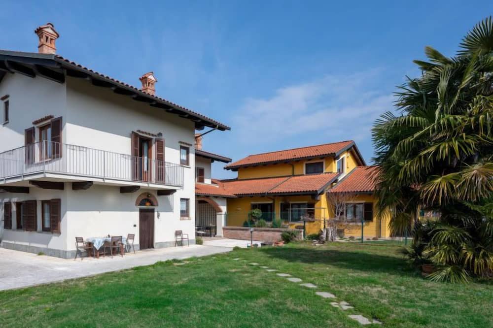 Photo of Outdoor in Trinita