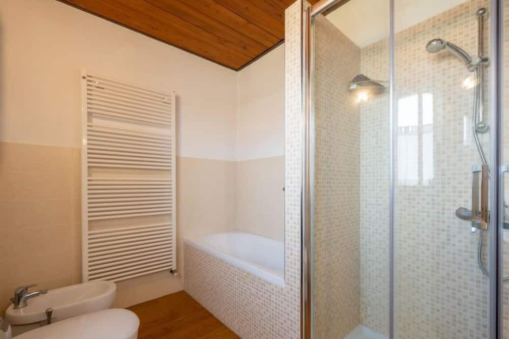 Photo of Bathroom in Trinita
