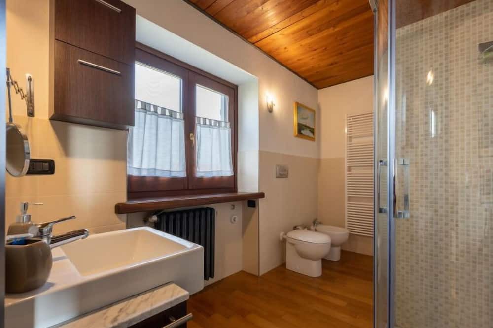Photo of Bathroom in Trinita