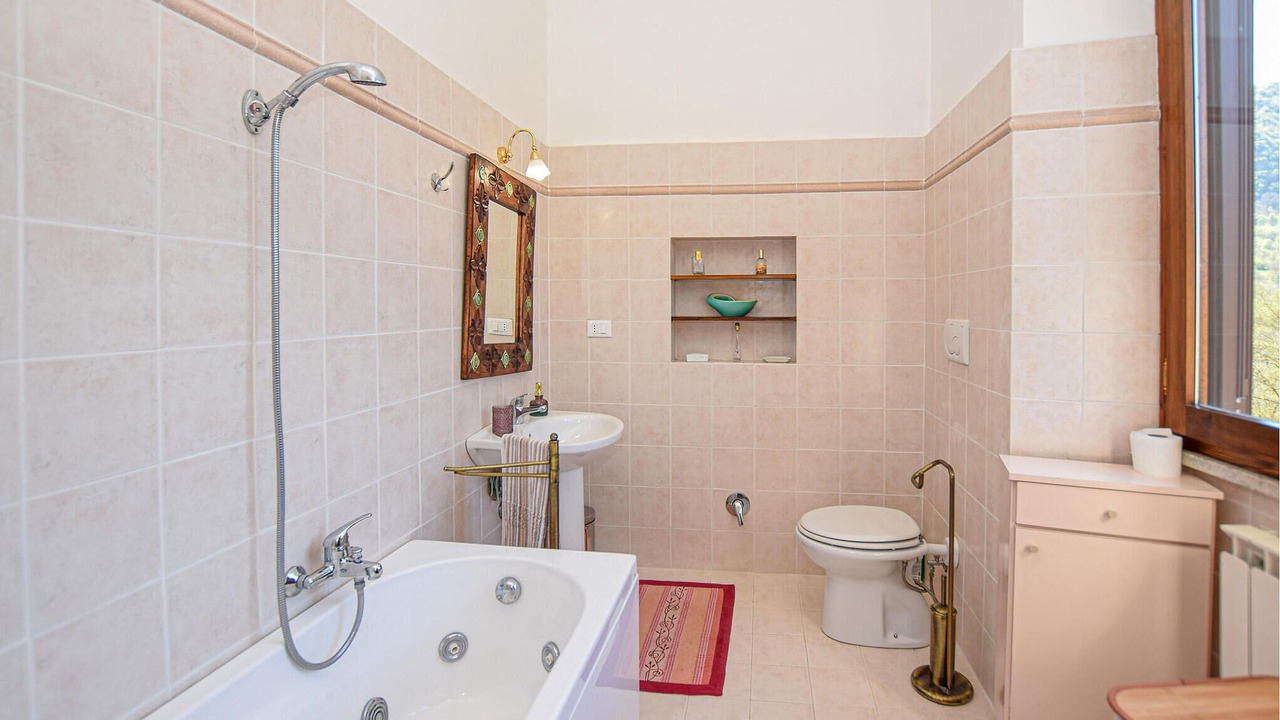 Photo of Bathroom in Turania
