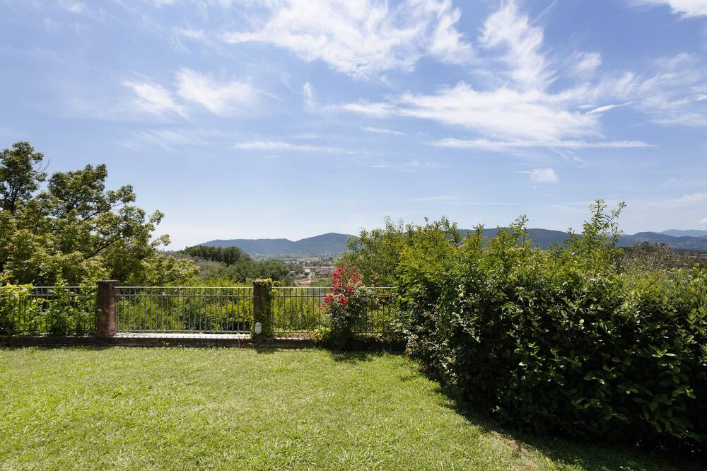 Photo of Outdoor in Castelnuovo Magra