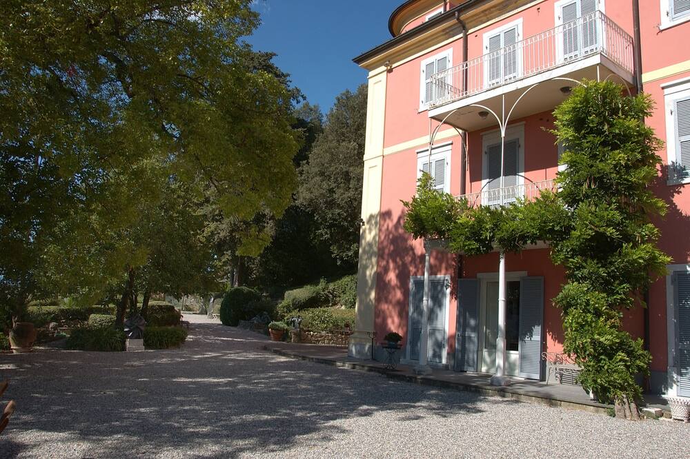 Photo of Outdoor in Castelnuovo Magra