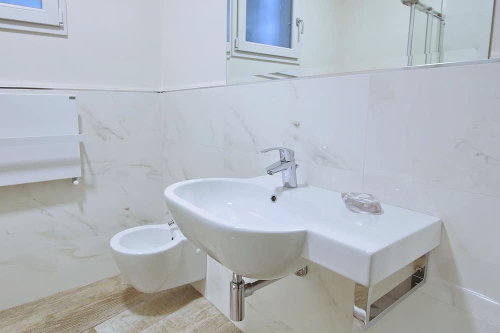 Photo of Bathroom in San Fermo della Battaglia