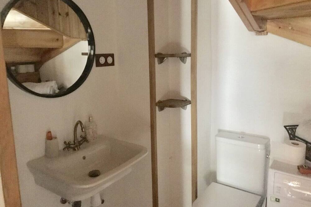 Photo of Bathroom in Planoles