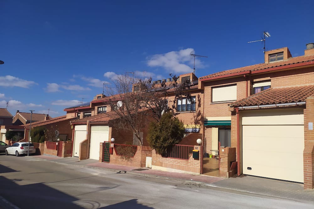 Photo of Outdoor in Toledo