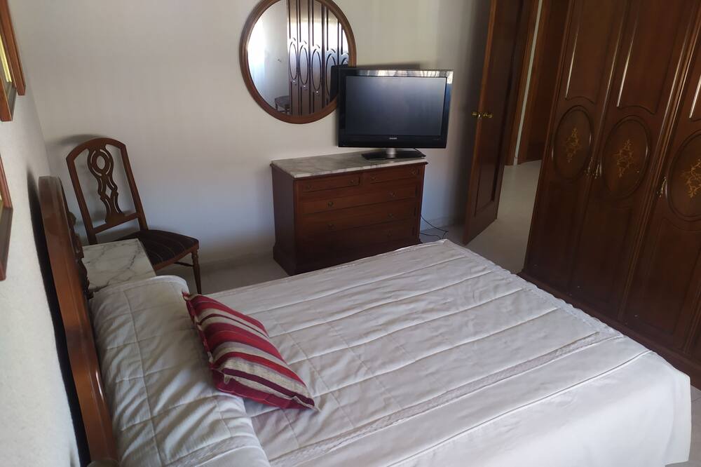 Photo of Bedroom in Toledo