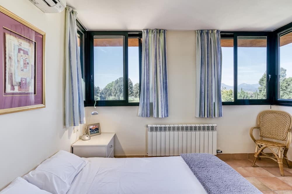 Photo of Bedroom in Navata