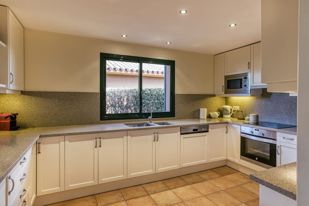 Photo of Kitchen in Navata
