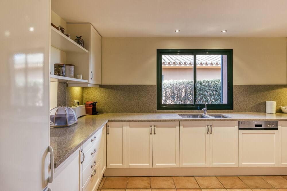 Photo of Kitchen in Navata