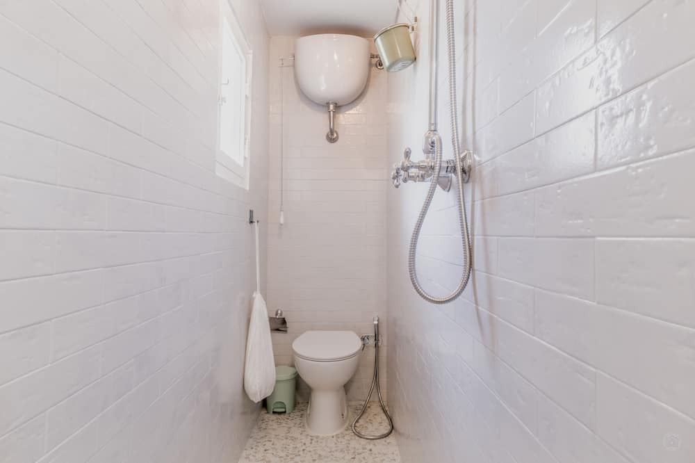 Photo of Bathroom in Subiaco