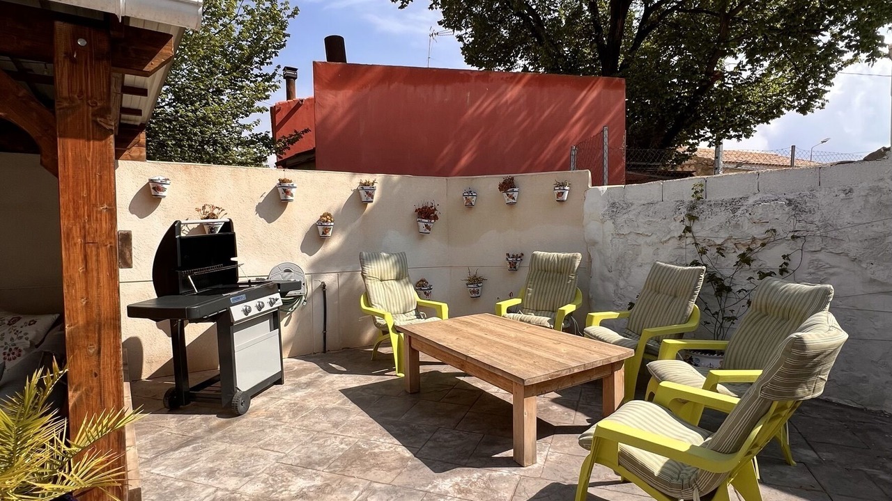 Photo of Outdoor in Chinorlet