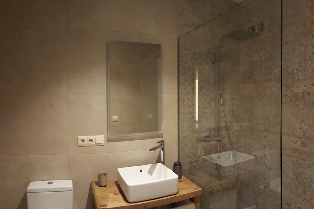 Photo of Bathroom in Masarac