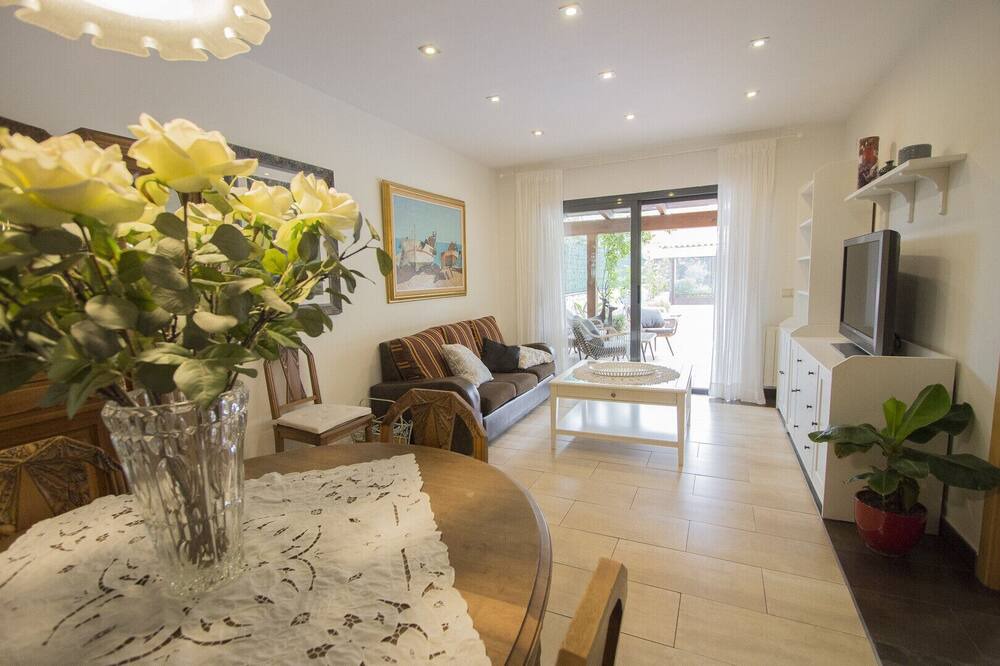 Photo of Livingroom in La Bisbal d'Emporda