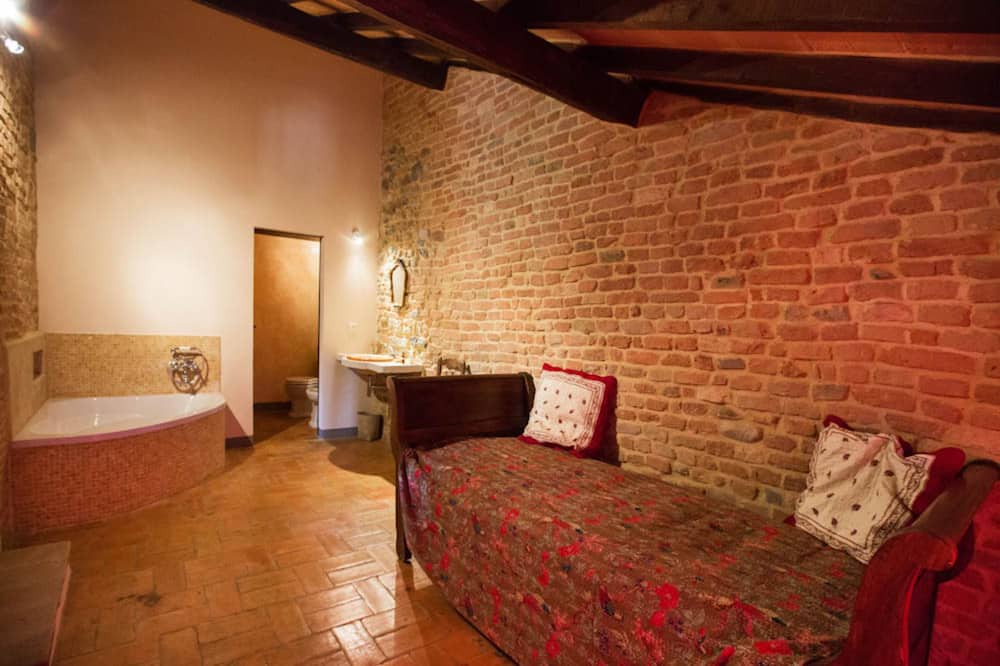 Photo of Bedroom in Salsomaggiore Terme