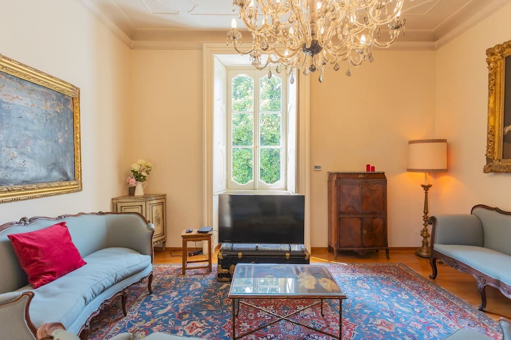 Photo of Livingroom in San Fermo della Battaglia