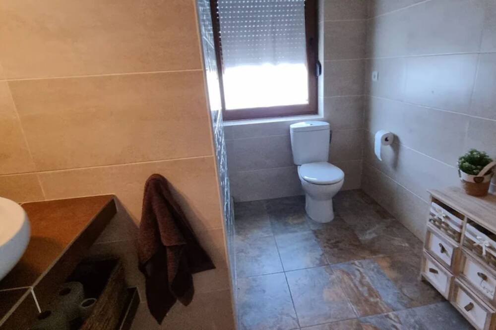 Photo of Bathroom in Mora d'Ebre