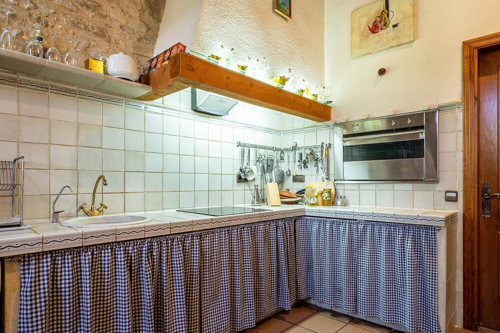 Photo of Kitchen in Conesa
