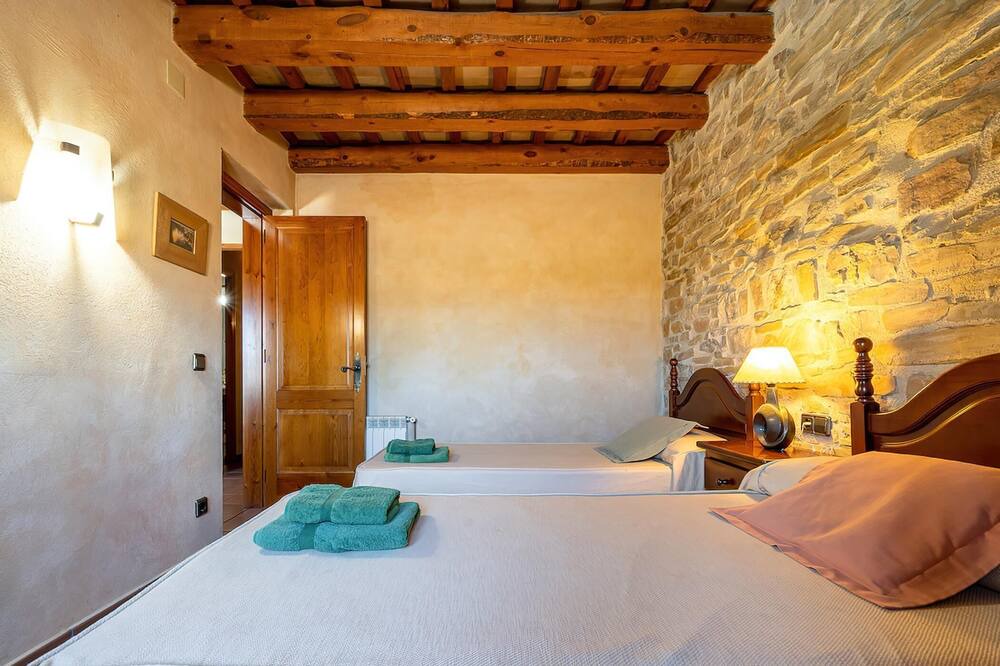 Photo of Bedroom in Conesa
